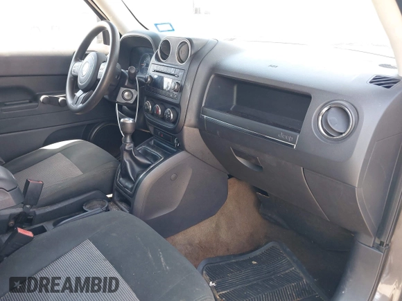 2014 Jeep Patriot Altitude with VIN 1C4NJPBA4ED786063, listed as a IAAI auction lot 42174337 with 96,398 mi miles and . Bid and sale history available at DreamBid. Image 5.
