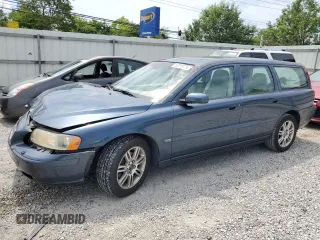 2006 Volvo V70 with VIN YV1SW612662539420, listed as a Copart auction lot 62218774 with 167,569 mi miles and Salvage Title. Bid and sale history available at carsss.com. Image 1.