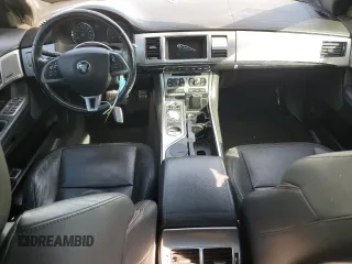 2015 Jaguar XF V6 Portfolio with VIN SAJWA0F75F8U56146, listed as a Copart auction lot 42353915 with Not Provided miles and Clean Title. Bid and sale history available at carsss.com. Image 8.