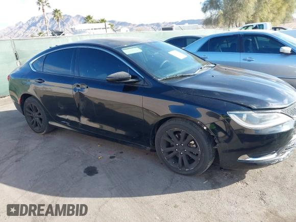 2015 Chrysler 200 Limited с VIN 1C3CCCAB3FN529027, выставлен на аукционе IAAI как лот 41433448 с пробегом 103 589 миль миль и . История ставок и продаж доступна на DreamBid. Изображение 13.