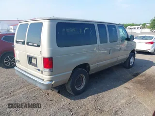 2013 Ford Econoline Passenger XL z VIN 1FBNE3BL6DDA78219, wystawiony jako IAAI lot #42511510 z przebiegiem 279 865 mil mil oraz . Historia ofert i sprzedaży dostępna na DreamBid. Obrazek 4.