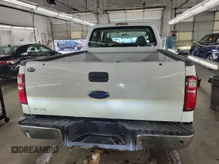 2008 Ford F-250 XL z VIN 1FTSW20538EE05153, wystawiony jako IAAI lot #42554757 z przebiegiem 162 318 mil mil oraz . Historia ofert i sprzedaży dostępna na DreamBid. Obrazek 3.