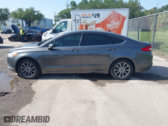 2017 Ford Fusion SE с VIN 3FA6P0HD8HR364066, выставлен на аукционе IAAI как лот 42824947 с пробегом 71 137 миль миль и . История ставок и продаж доступна на DreamBid. Изображение 14.