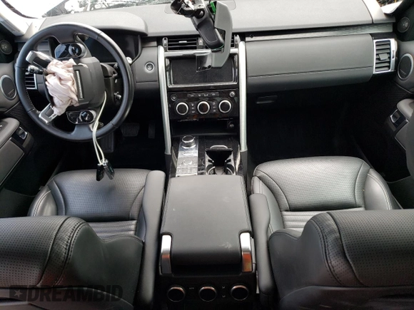 2019 Land Rover Discovery HSE with VIN SALRR2RV3K2400965, listed as a Copart auction lot 57028873 with 85,734 mi miles. Bid and sale history available at carsss.com. Image 8.