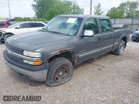 2002 Chevrolet Silverado 1500HD LT with VIN 1GCGK13U22F125563, listed as a IAAI auction lot 42172310 with 155,416 mi miles and . Bid and sale history available at DreamBid. Image 2.