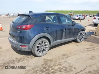 2019 Mazda CX-3 Touring z VIN JM1DKFC78K1416219, wystawiony jako IAAI lot #41761329 z przebiegiem 52 172 mil mil oraz . Historia ofert i sprzedaży dostępna na DreamBid. Obrazek 4.