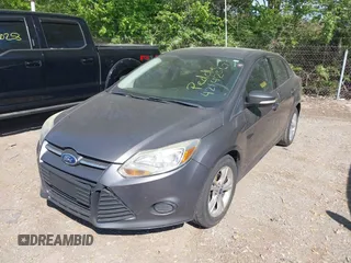 2013 Ford Focus SE with VIN 1FADP3F25DL351343, listed as a IAAI auction lot 42142367 with 146,850 mi miles. Bid and sale history available at carsss.com. Image 2.