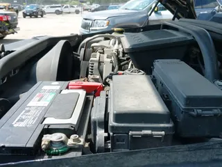 2007 Jeep Commander Sport с VIN 1J8HG48P77C632972, выставлен на аукционе IAAI как лот 43004736 с пробегом 201 495 миль миль и . История ставок и продаж доступна на DreamBid. Изображение 12.