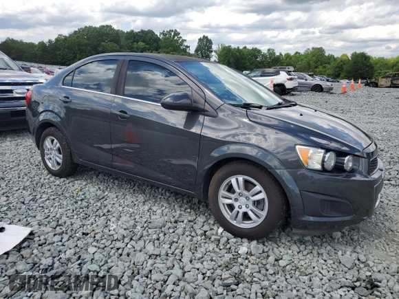 2016 Chevrolet Sonic LT with VIN 1G1JC5SH4G4119418, listed as a Copart auction lot 55809185 with 97,740 mi miles and Salvage title. Bid and sale history available at DreamBid. Image 4.