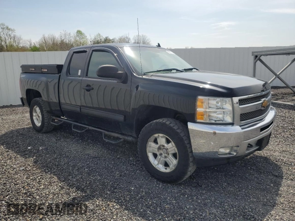 2012 Chevrolet Silverado 1500 LT with VIN 1GCRKSE77CZ241556, listed as a Copart auction lot 52639665 with 281,201 mi miles and Clean Title. Bid and sale history available at DreamBid. Image 4.
