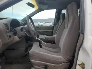 2002 Chrysler Town & Country eL with VIN 2C4GP343X2R774619, listed as a Copart auction lot 86717064 with 157,039 mi miles and Salvage Title. Bid and sale history available at carsss.com. Image 7.
