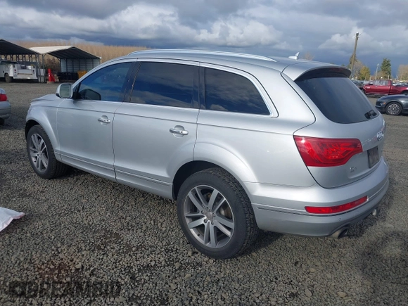 2014 Audi Q7 3.0T Premium Plus with VIN WA1LGAFE0ED015237, listed as a IAAI auction lot 41671129 with 114,410 mi miles. Bid and sale history available at carsss.com. Image 3.