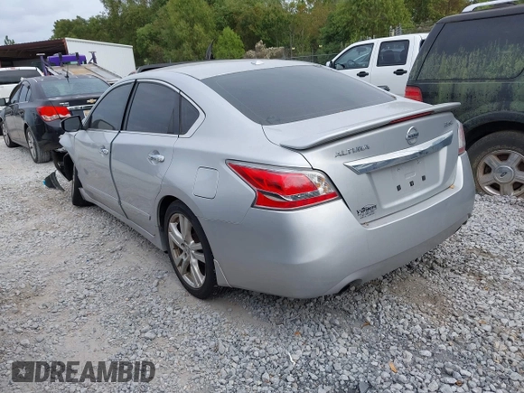 2015 Nissan Altima SL with VIN 1N4BL3AP6FC202593, listed as a IAAI auction lot 40765451 with 179,365 mi miles and . Bid and sale history available at DreamBid. Image 3.