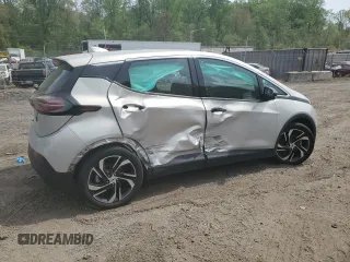 2023 Chevrolet Bolt EV 2LT z VIN 1G1FX6S08P4190437, wystawiony jako Copart lot #54670245 z przebiegiem 31 928 mil mil oraz Nie do naprawy. Historia ofert i sprzedaży dostępna na DreamBid. Obrazek 3.