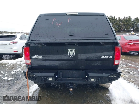 2010 Dodge Ram 2500 ST with VIN 3D7UT2CL5AG147072, listed as a IAAI auction lot 41552993 with 205,763 mi miles. Bid and sale history available at carsss.com. Image 16.