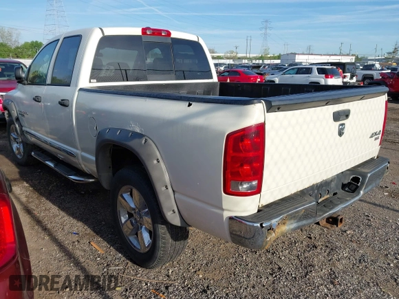 2006 Dodge 1500 ST with VIN 1D7HU18N66J192871, listed as a IAAI auction lot 42100122 with 153,801 mi miles. Bid and sale history available at carsss.com. Image 3.