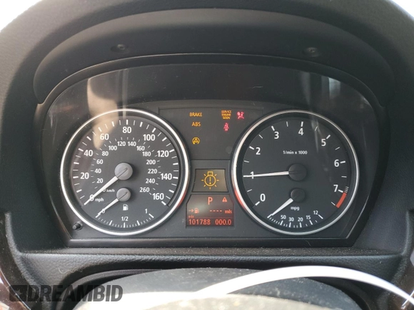 2006 BMW 3 Series 325i with VIN WBAVB13576KX37073, listed as a Copart auction lot 71887394 with 101,788 mi miles and Clean Title. Bid and sale history available at carsss.com. Image 9.
