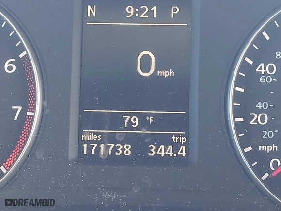 2012 Volkswagen Passat SE with VIN 1VWBH7A38CC066959, listed as a IAAI auction lot 41947804 with 171,738 mi miles. Bid and sale history available at carsss.com. Image 15.