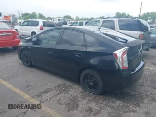 2013 Toyota Prius One with VIN JTDKN3DU4D5586557, listed as a IAAI auction lot 42191791 with Not Provided miles and . Bid and sale history available at carsss.com. Image 3.