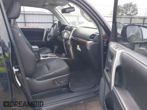2016 Toyota 4Runner Limited with VIN JTEBU5JR8G5386084, listed as a IAAI auction lot 42017386 with 86,272 mi miles and . Bid and sale history available at DreamBid. Image 5.
