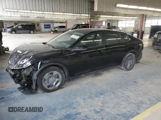 2025 Kia K4 LX with VIN 3KPFT4DE5SE003646, listed as a Copart auction lot 41709395 with 0 mi miles and Salvage Title. Bid and sale history available at carsss.com. Image 1.