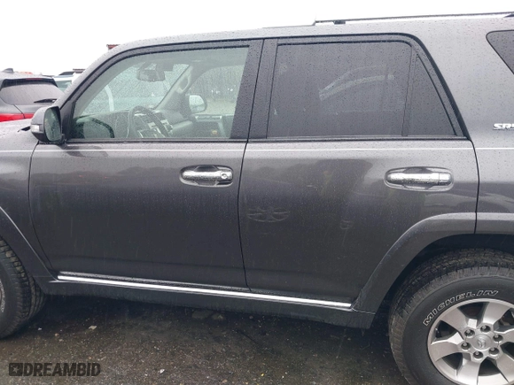 2011 Toyota 4Runner Trail with VIN JTEBU5JR8B5072007, listed as a IAAI auction lot 41545536 with 106,721 mi miles. Bid and sale history available at carsss.com. Image 15.