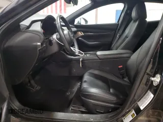 2019 Mazda 3 Preferred z VIN JM1BPAMM6K1119028, wystawiony jako Copart lot #57424145 z przebiegiem 76 654 mil mil oraz Szkoda całkowita • Salvage title. Historia ofert i sprzedaży dostępna na DreamBid. Obrazek 7.