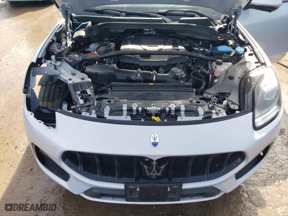 2023 Maserati Grecale Modena with VIN ZN682AVM4P7407883, listed as a Copart auction lot 47860135 with 28,251 mi miles and Salvage Title. Bid and sale history available at carsss.com. Image 11.