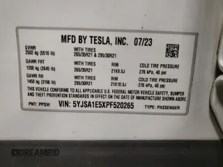 2023 Tesla Model S с VIN 5YJSA1E5XPF520265, выставлен на аукционе Copart как лот 54833255 с пробегом 16 502 миль миль и Списание • Salvage title. История ставок и продаж доступна на DreamBid. Изображение 13.