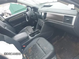2021 Volkswagen Atlas SE с VIN 1V2KR2CAXMC513192, выставлен на аукционе IAAI как лот 41566796 с пробегом 91 794 миль миль и . История ставок и продаж доступна на DreamBid. Изображение 5.