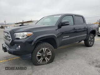 2017 Toyota Tacoma SR5 with VIN 5TFAZ5CN4HX053222, listed as a Copart auction lot 55653865 with 64,965 mi miles and Salvage title. Bid and sale history available at DreamBid. Image 1.