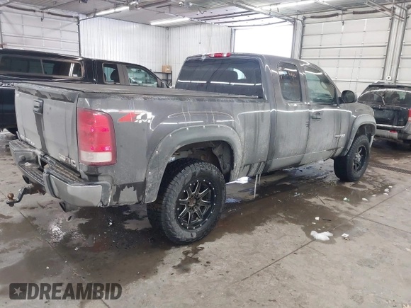 2011 GMC Sierra 1500 SLE z VIN 1GTR2VE32BZ158906, wystawiony jako IAAI lot #41538042 z przebiegiem 169 727 mil mil oraz . Historia ofert i sprzedaży dostępna na DreamBid. Obrazek 4.