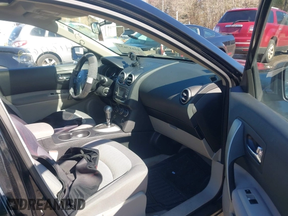 2013 Nissan Rogue S with VIN JN8AS5MV1DW600390, listed as a IAAI auction lot 41617632 with 106,584 mi miles and . Bid and sale history available at DreamBid. Image 5.