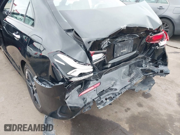 2020 Mercedes-Benz A 220 with VIN W1K3G4FB5LJ223020, listed as a IAAI auction lot 41323859 with 93,350 mi miles and . Bid and sale history available at DreamBid. Image 6.