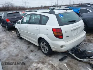 2006 Pontiac Vibe with VIN 5Y2SL65866Z462925, listed as a IAAI auction lot 41283786 with 239,977 mi miles. Bid and sale history available at carsss.com. Image 3.