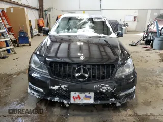 2012 Mercedes-Benz C 300 Sport with VIN WDDGF8BB8CA607942, listed as a Copart auction lot 45365505 with 250,147 mi miles and Salvage title. Bid and sale history available at DreamBid. Image 5.