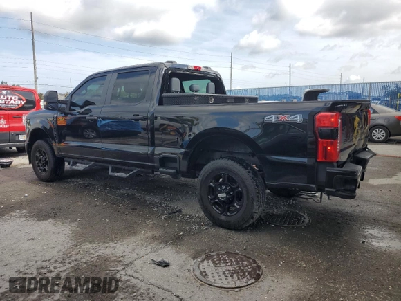 2023 Ford F-250 XL z VIN 1FT8W2BA2PED14801, wystawiony jako Copart lot #58528735 z przebiegiem 9 302 mil mil oraz Szkoda całkowita • Salvage title. Historia ofert i sprzedaży dostępna na DreamBid. Obrazek 2.