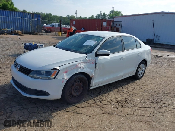 2011 Volkswagen Jetta SE with VIN 3VWDX7AJ5BM321946, listed as a IAAI auction lot 42178181 with 149,945 mi miles and . Bid and sale history available at DreamBid. Image 19.
