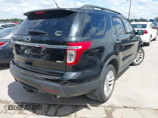 2015 Ford Explorer z VIN 1FM5K8B8XFGC30657, wystawiony jako IAAI lot #42647380 z przebiegiem Nie podano mil oraz . Historia ofert i sprzedaży dostępna na DreamBid. Obrazek 4.