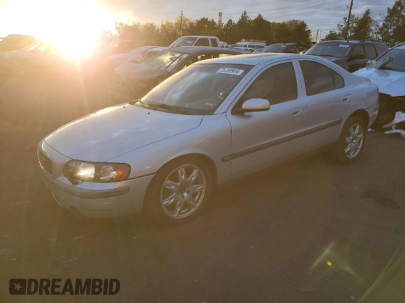 2004 Volvo S60 with VIN YV1RH59H342395236, listed as a Copart auction lot 75759904 with 143,852 mi miles and Salvage Title. Bid and sale history available at carsss.com. Image 1.