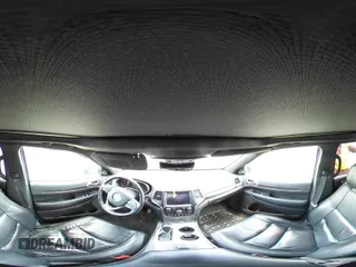2018 Jeep Grand Cherokee Limited with VIN 1C4RJFBG2JC334970, listed as a IAAI auction lot 42346729 with 83,059 mi miles and . Bid and sale history available at DreamBid. Image 18.