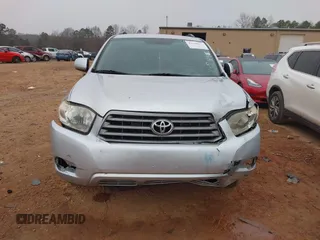 2009 Toyota Highlander z VIN JTEES41A392137445, wystawiony jako IAAI lot #41528613 z przebiegiem 206 431 mil mil oraz . Historia ofert i sprzedaży dostępna na DreamBid. Obrazek 12.