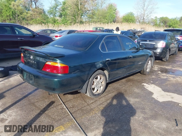 2001 Acura TL with VIN 19UUA56651A025335, listed as a IAAI auction lot 42075347 with 193,938 mi miles. Bid and sale history available at carsss.com. Image 4.
