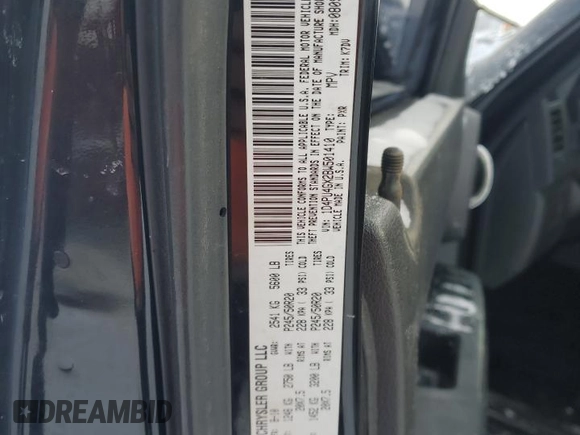 2011 Dodge Nitro Heat with VIN 1D4PU4GX2BW501410, listed as a Copart auction lot 41743945 with 174,235 mi miles and Clean Title. Bid and sale history available at DreamBid. Image 13.