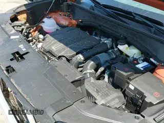 2025 Hyundai Santa Fe Calligraphy z VIN 5NMP5DGL0SH081074, wystawiony jako IAAI lot #42636905 z przebiegiem 597 mil mil oraz . Historia ofert i sprzedaży dostępna na DreamBid. Obrazek 21.