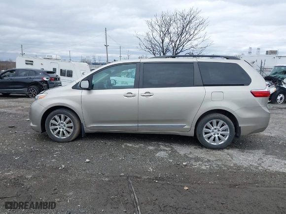 2017 Toyota Sienna XLE with VIN 5TDDZ3DC9HS166409, listed as a IAAI auction lot 41796702 with NaN miles. Bid and sale history available at carsss.com. Image 13.