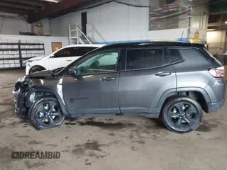 2021 Jeep Compass Latitude z VIN 3C4NJDBB3MT526057, wystawiony jako IAAI lot #42186267 z przebiegiem 32 393 mil mil oraz . Historia ofert i sprzedaży dostępna na DreamBid. Obrazek 15.
