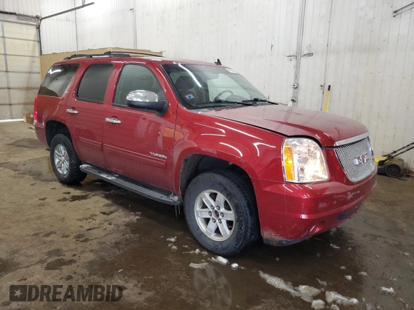 2013 GMC Yukon SLT with VIN 1GKS2CE09DR239243, listed as a Copart auction lot 47946455 with 213,361 mi miles and Clean Title. Bid and sale history available at carsss.com. Image 4.