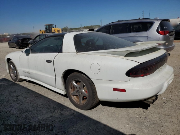 1996 Pontiac Firebird Formula with VIN 2G2FV22P7T2224391, listed as a Copart auction lot 49730685 with 176,552 mi miles and Clean title. Bid and sale history available at DreamBid. Image 2.