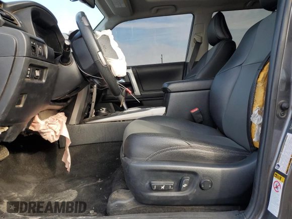 2018 Toyota 4Runner SR5 with VIN JTEBU5JR7J5606564, listed as a Copart auction lot 82647504 with 149,936 mi miles and Salvage Title. Bid and sale history available at carsss.com. Image 7.